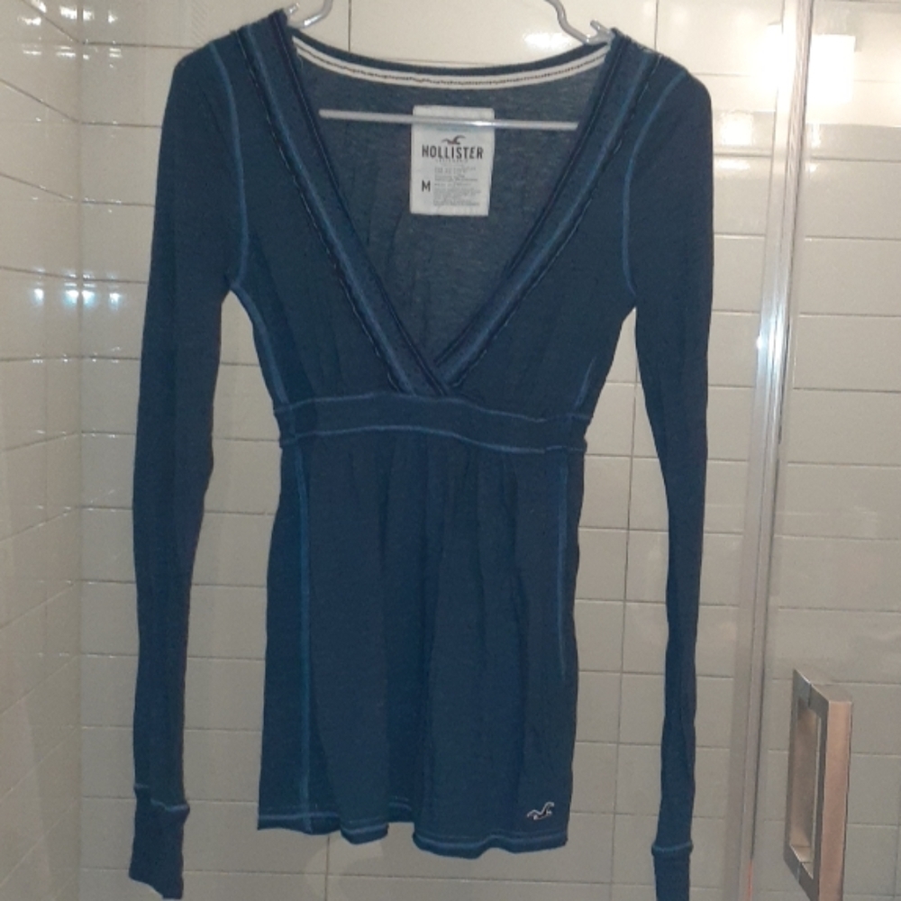 V-Neck long sleeve Blouse